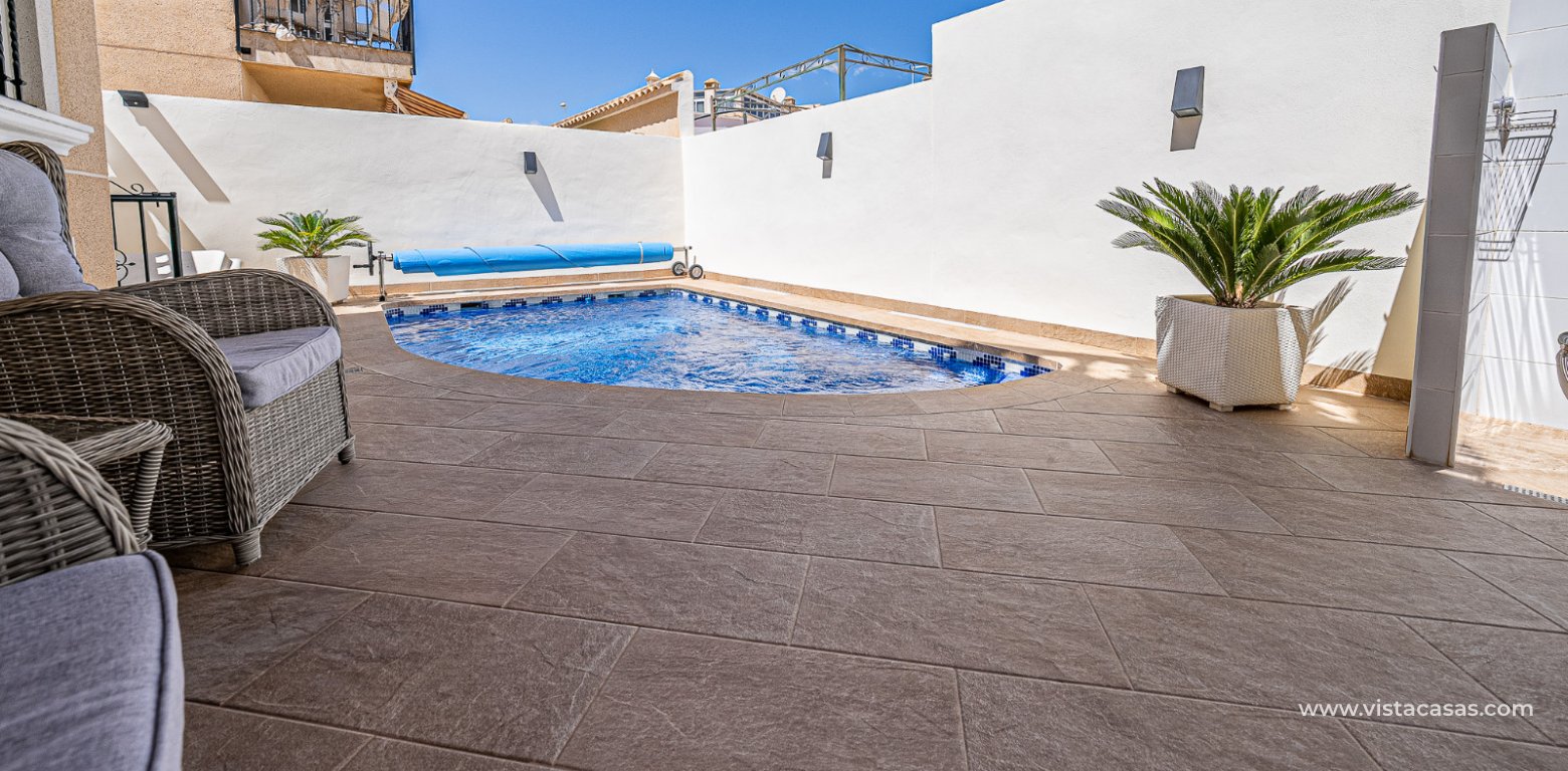 Resale - Villa - Villamartin