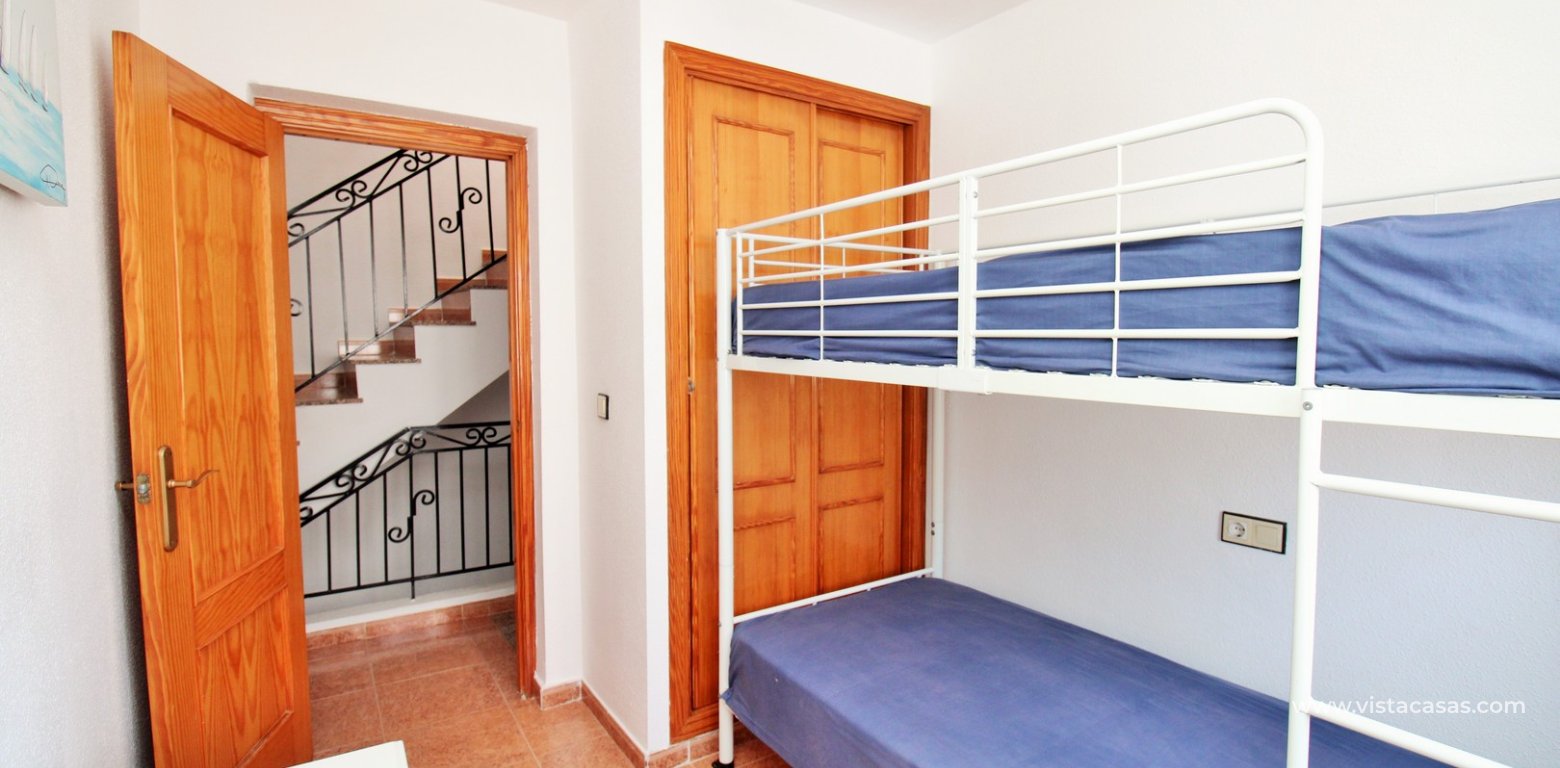 Dream Hills Quad For Sale Los Altos twin bedroom fitted wardrobes