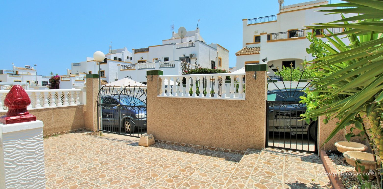 Dream Hills Quad For Sale Los Altos driveway