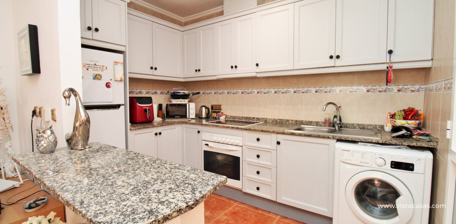 Bungalow for sale Villamartin kitchen