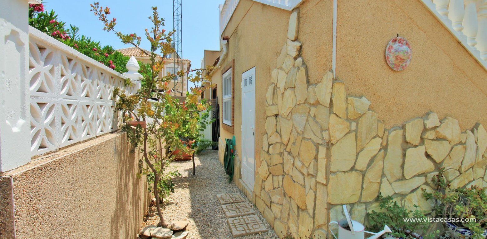 Bungalow for sale Villamartin store room