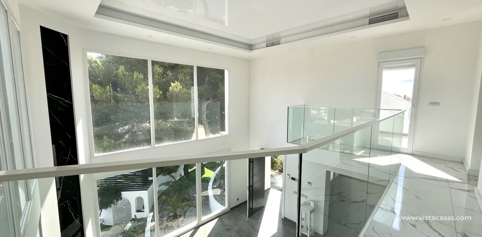 Resale - Villa - Los Balcones