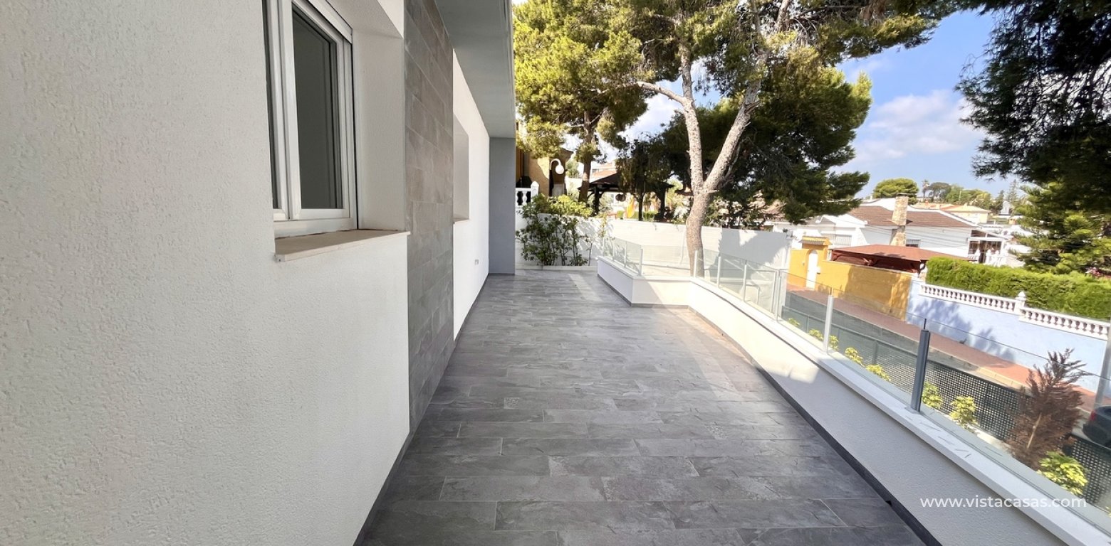 Resale - Villa - Los Balcones