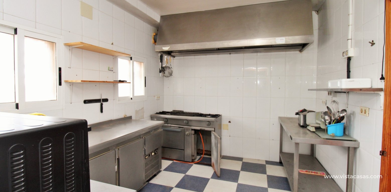 Sale - Commercieel - Villamartin