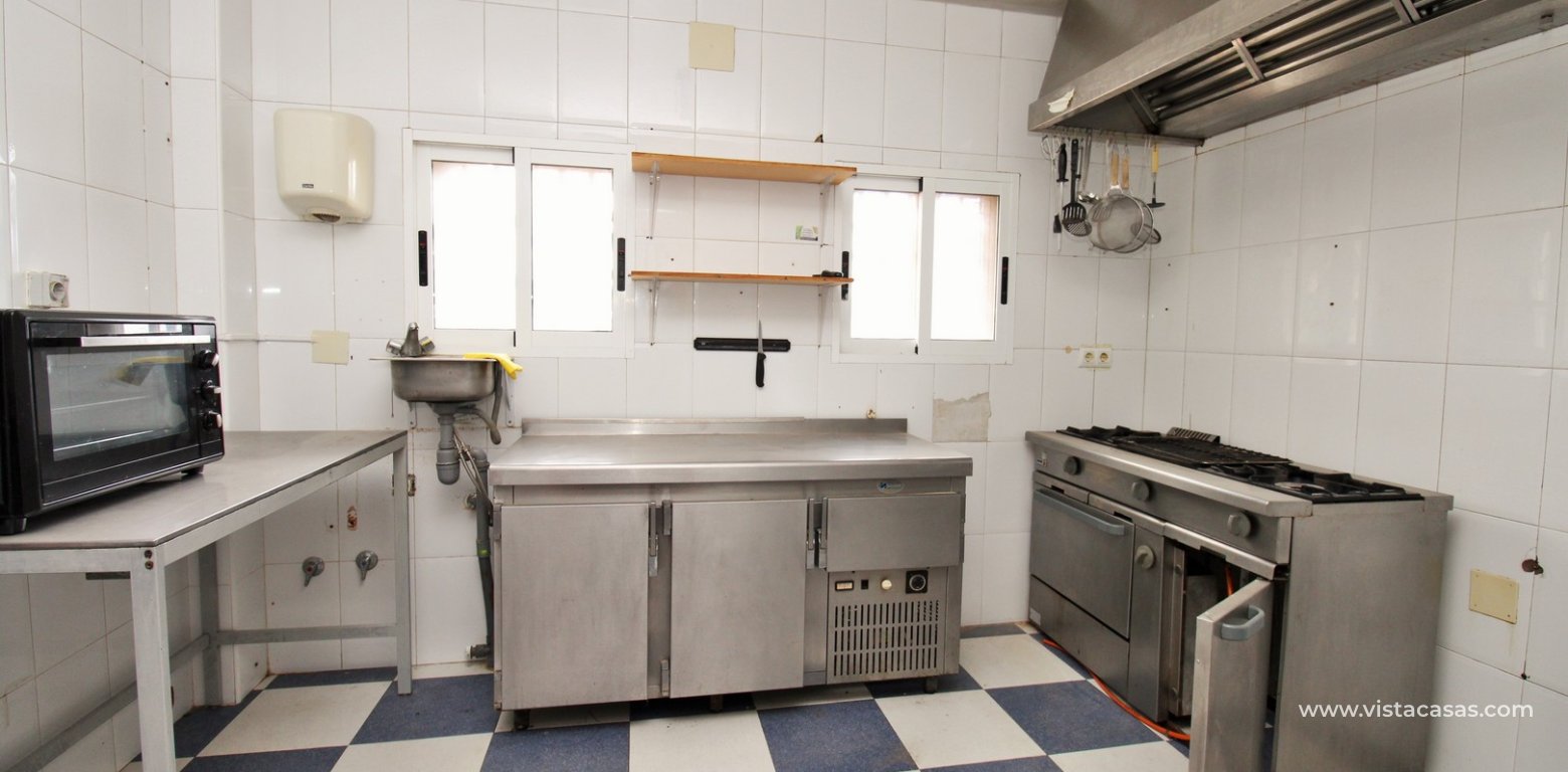 Sale - Commercieel - Villamartin