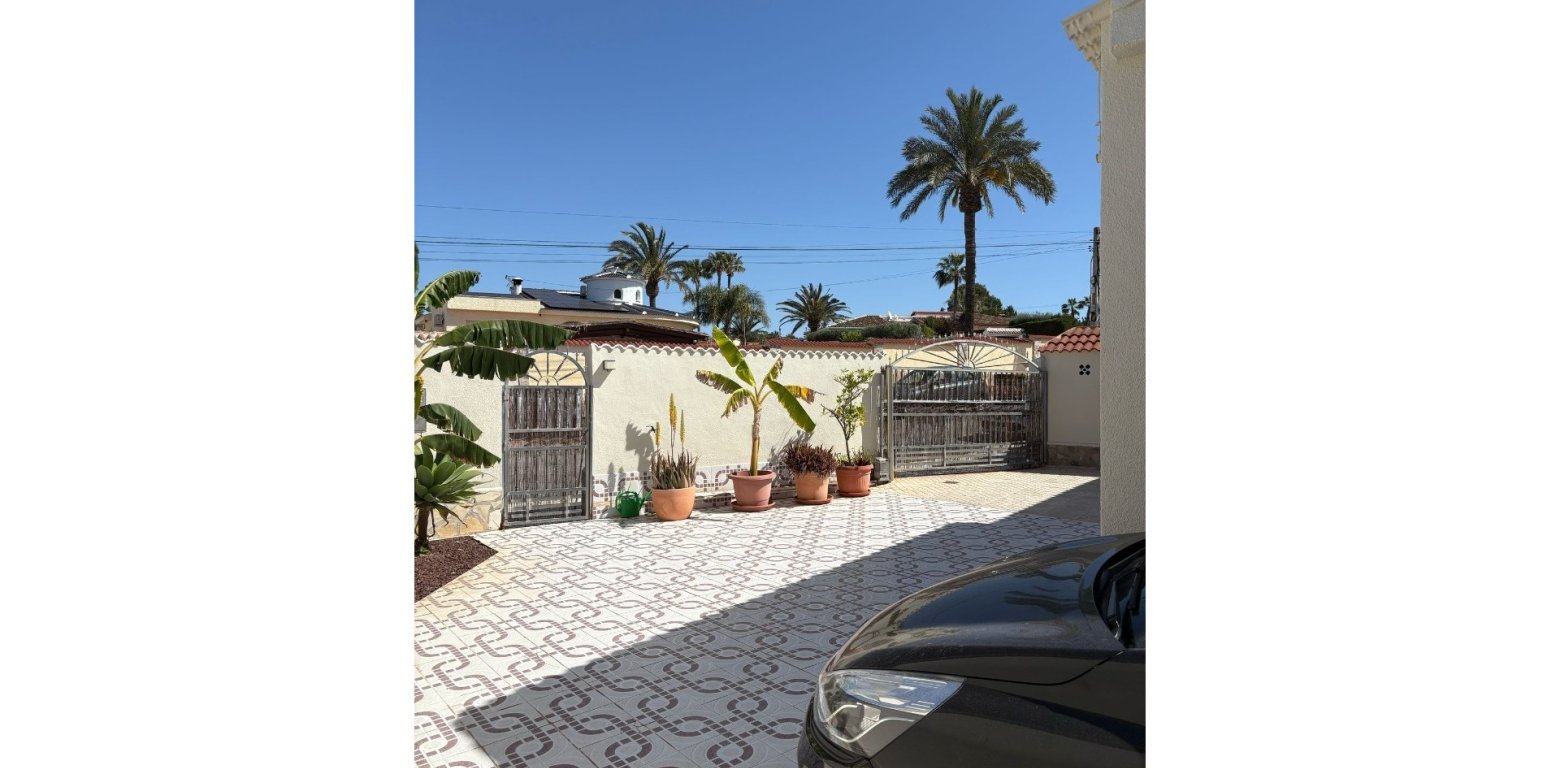 Resale - Villa - Rojales - Ciudad Quesada