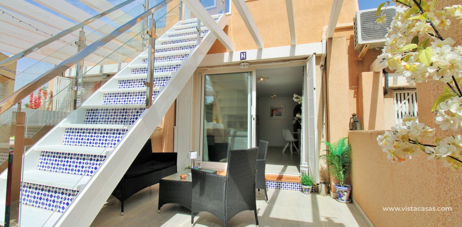 Bungalow with roof terrace for sale Villamartin