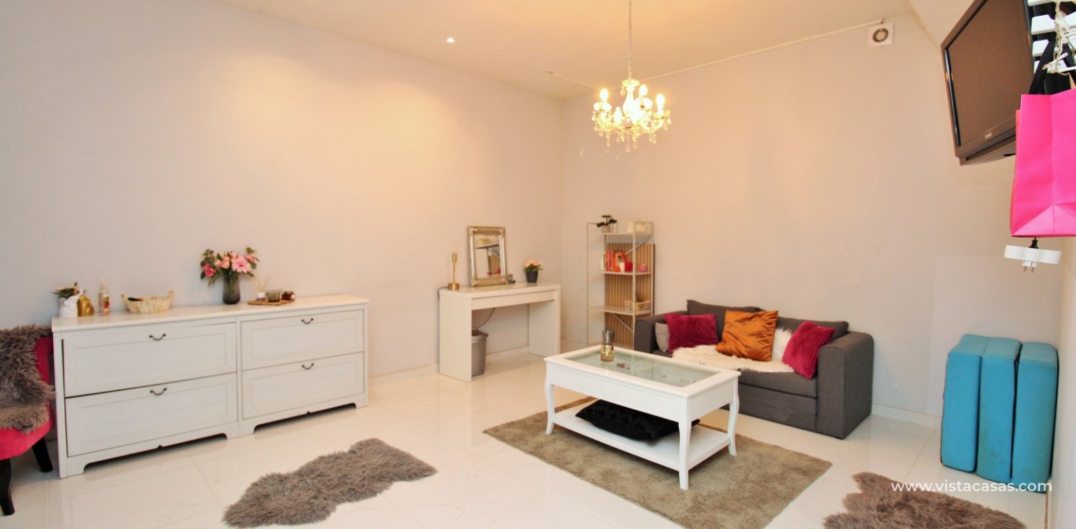 Sale - Villa - Villamartin