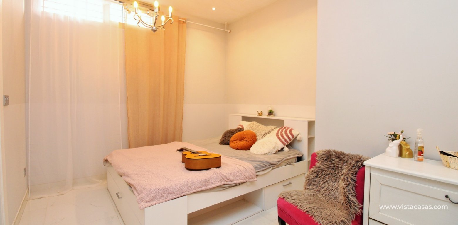 Sale - Villa - Villamartin