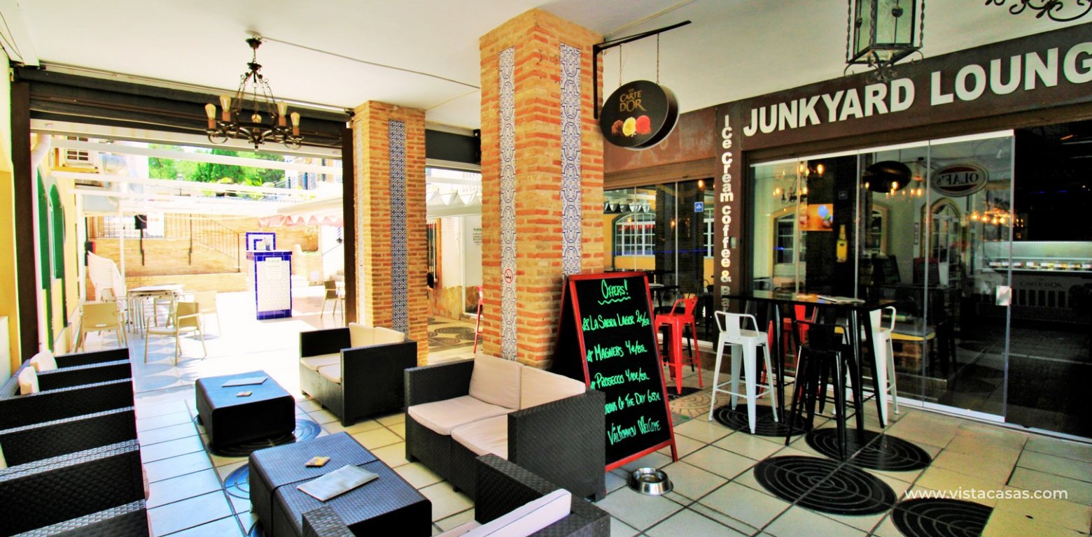 Resale - Commercial - Villamartin