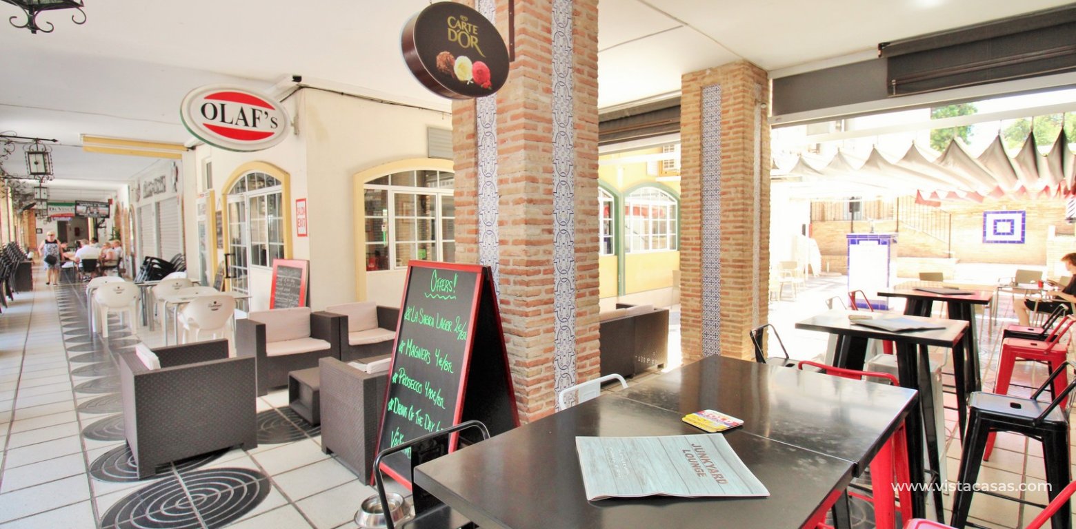 Resale - Commercial - Villamartin