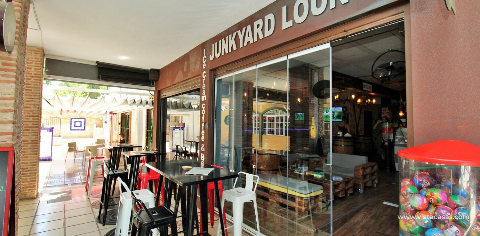 Resale - Commercial - Villamartin