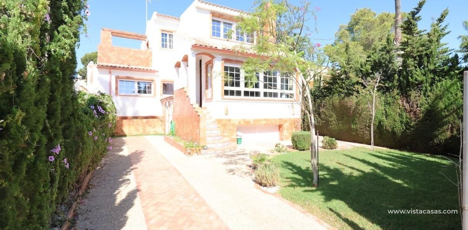 Sale - Villa - Villamartin