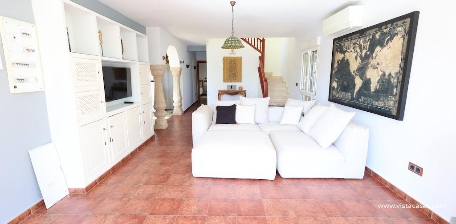 Sale - Villa - Villamartin