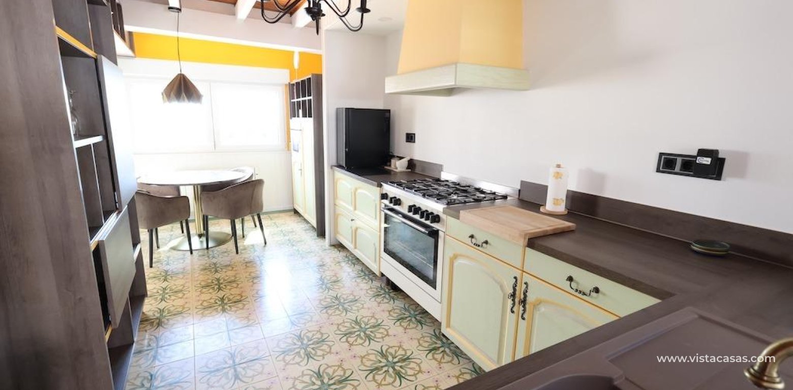 Sale - Villa - Villamartin