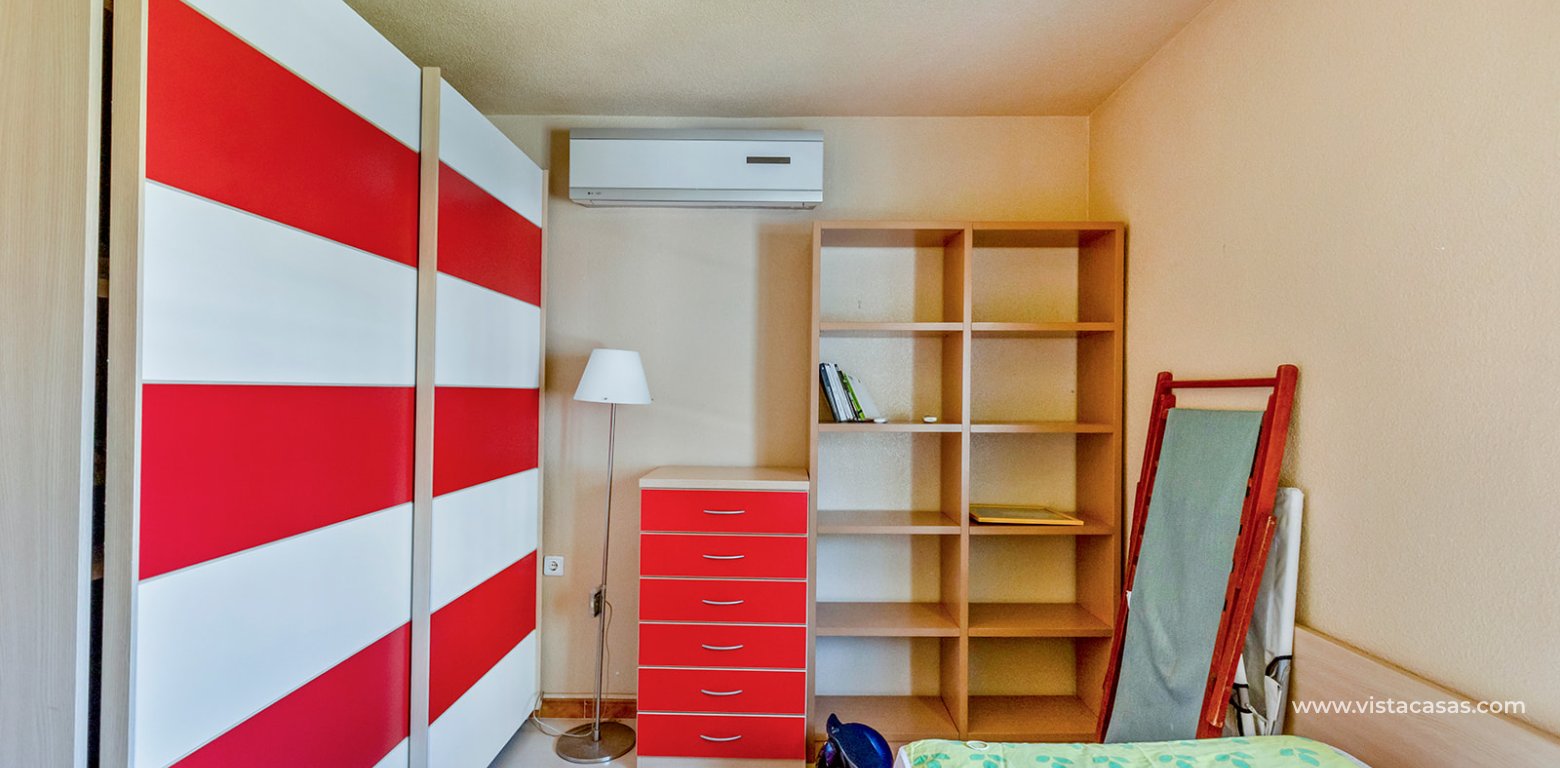 Wtórny - Villa - Punta Prima