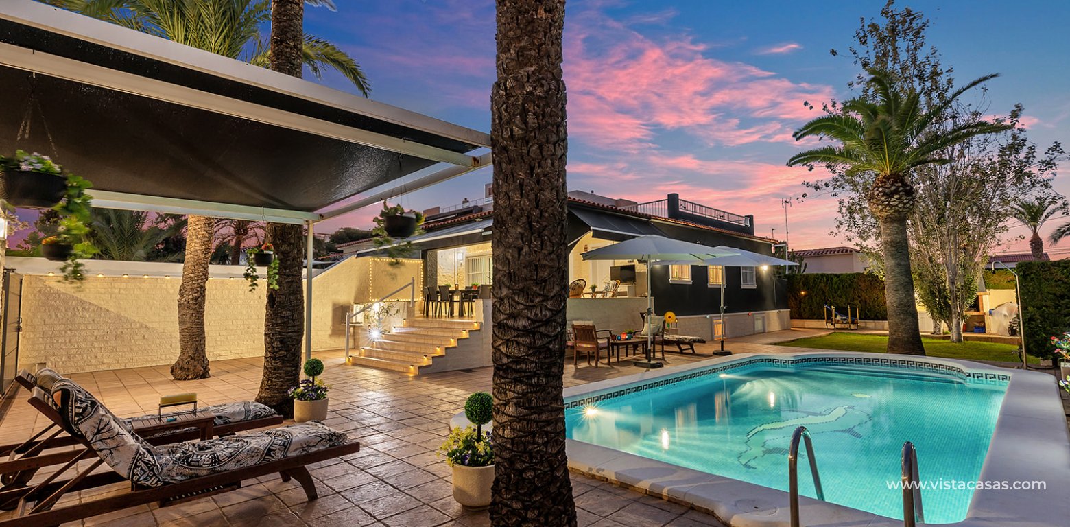 Wtórny - Villa - Punta Prima