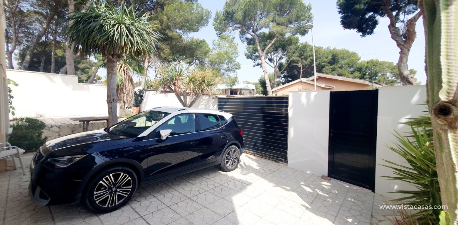 Resale - Villa - Los Balcones