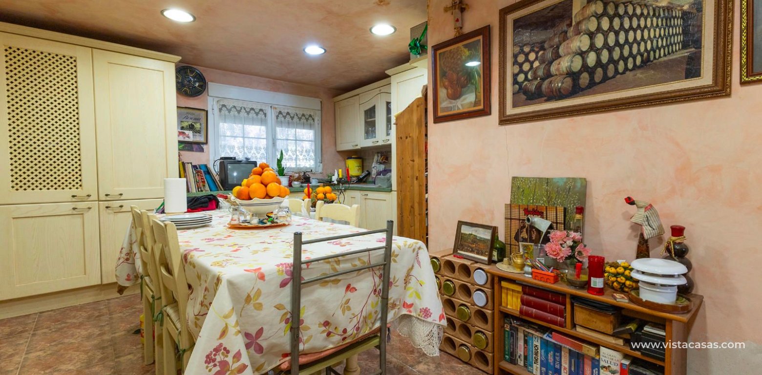 Wtórny - Villa - Cabo Roig