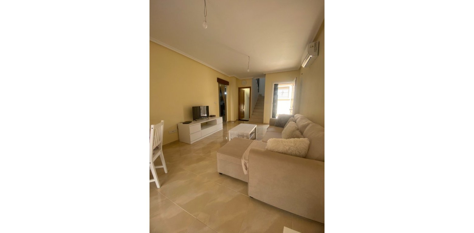 Sale - Radhus - San Miguel de Salinas