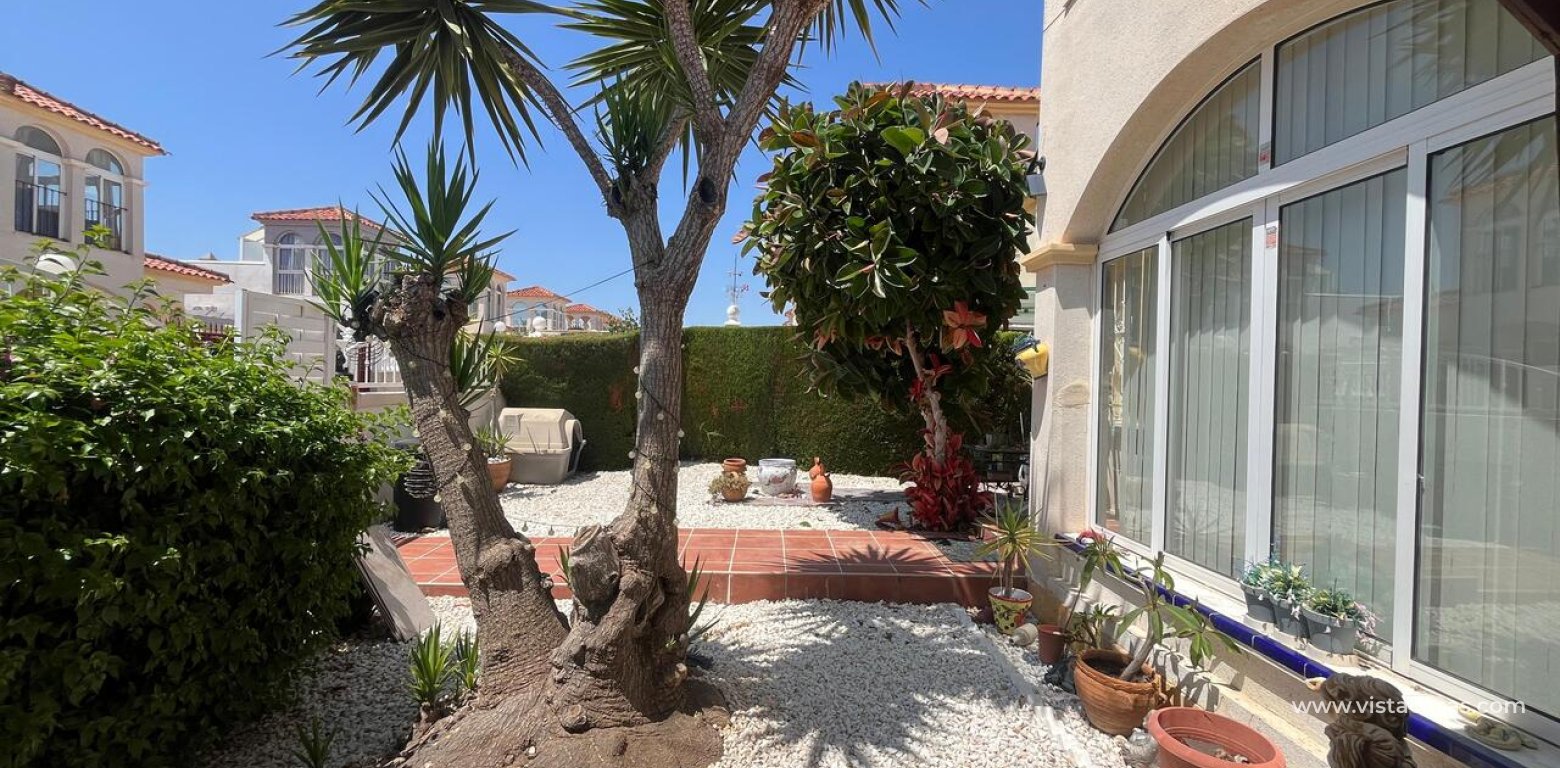 Sale - Villa - Algorfa