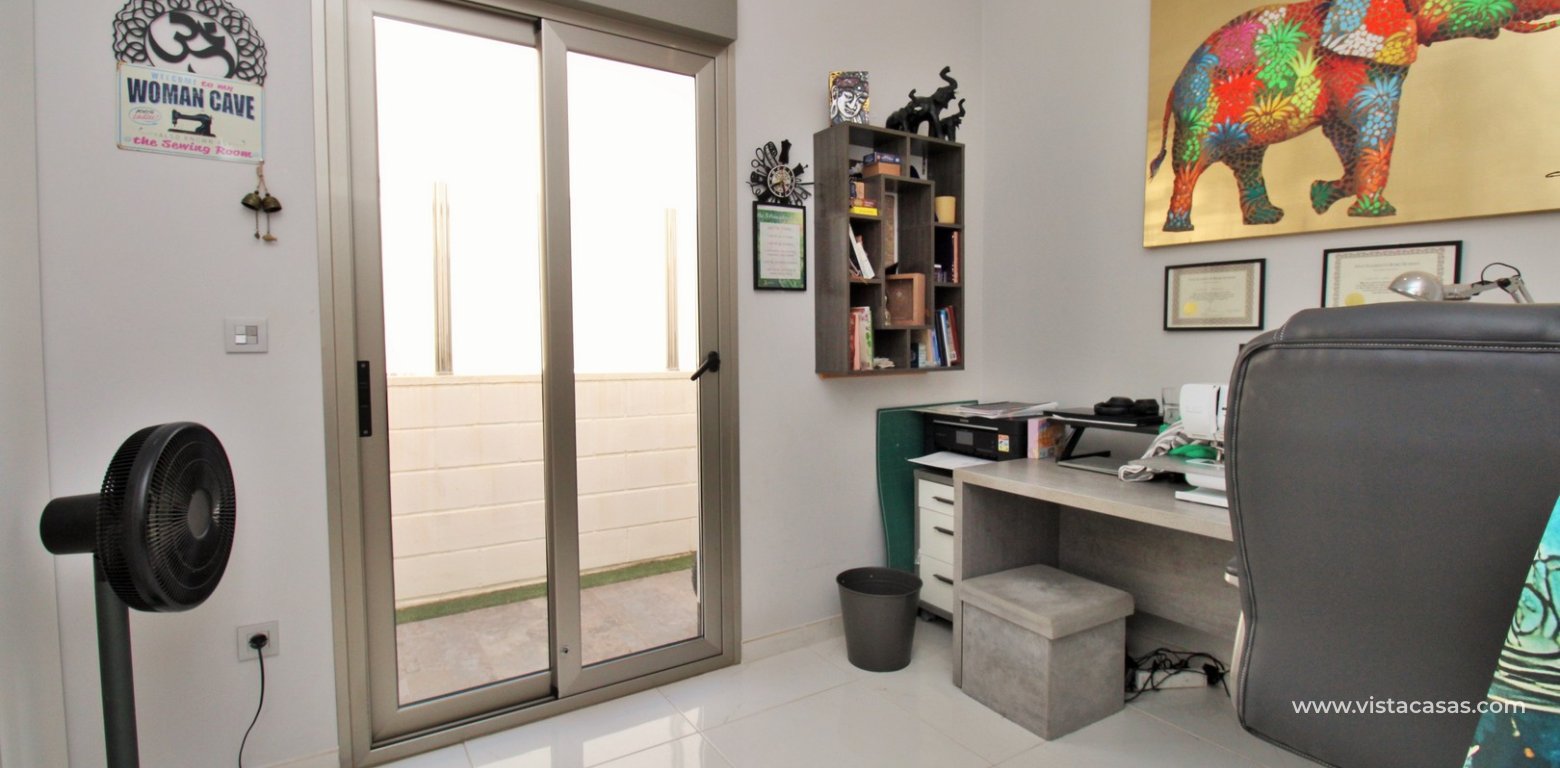 Modern 4-Bed Villa with Pool & Solarium in Villamartin twin bedroom