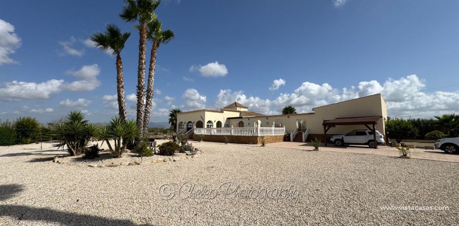 Resale - Villa - Catral