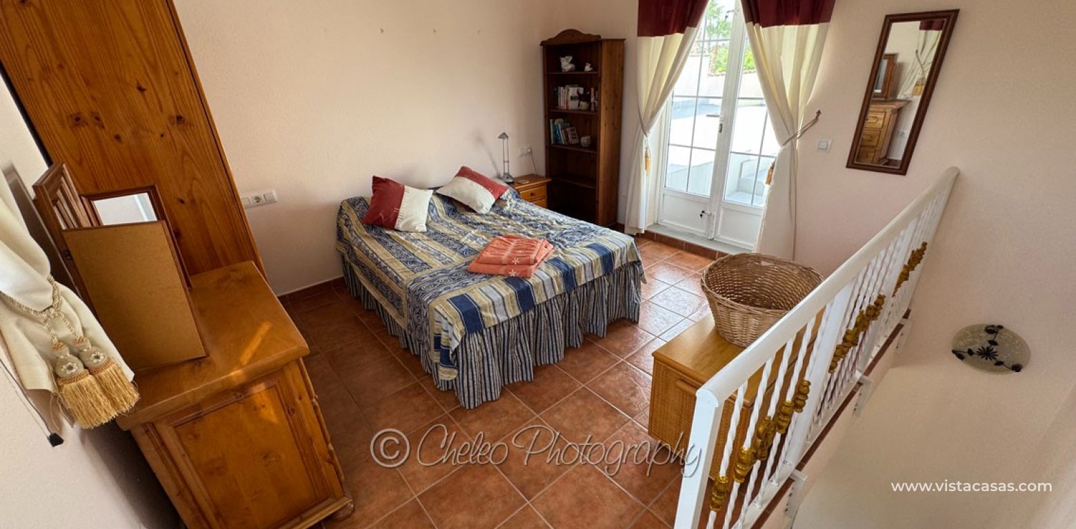 Resale - Villa - Catral