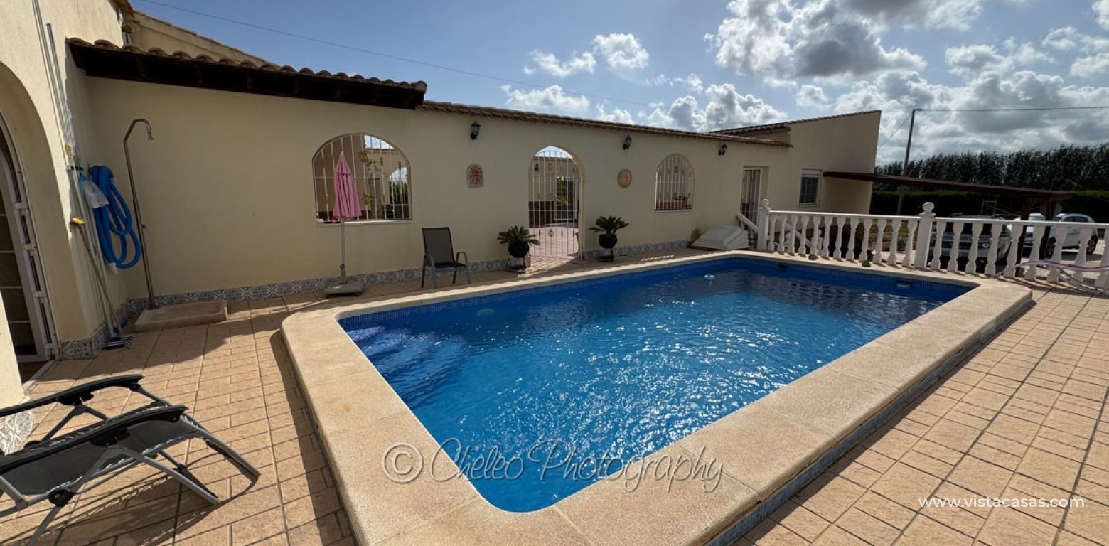 Resale - Villa - Catral