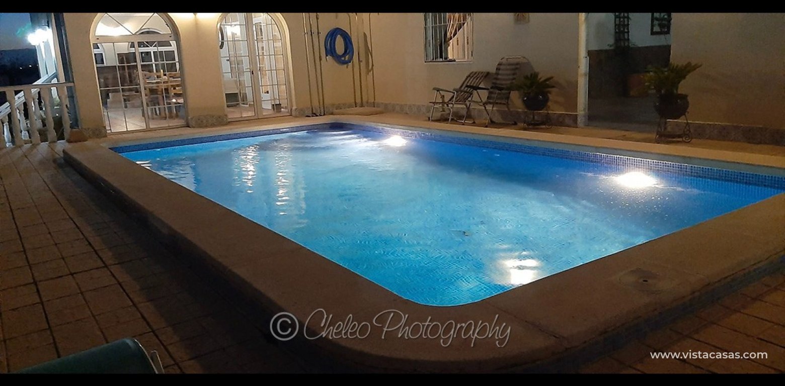 Resale - Villa - Catral