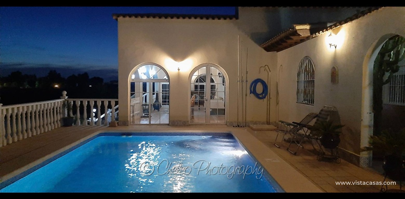 Resale - Villa - Catral