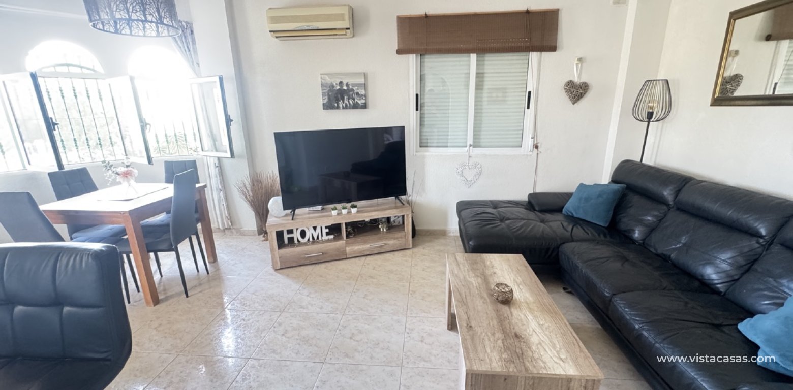 Resale - Villa - Villamartin
