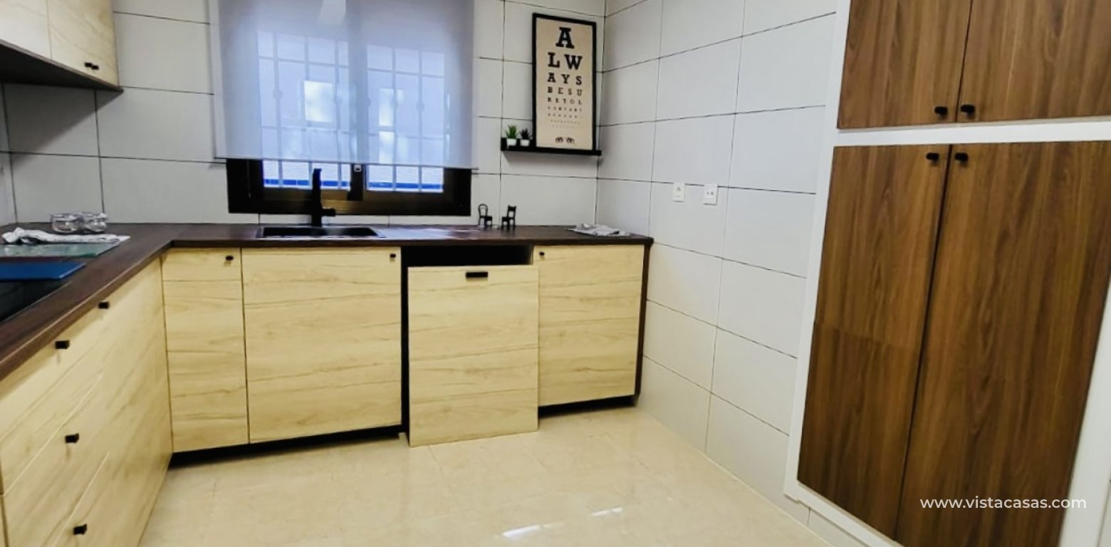 Resale - Townhouse - San Miguel de Salinas