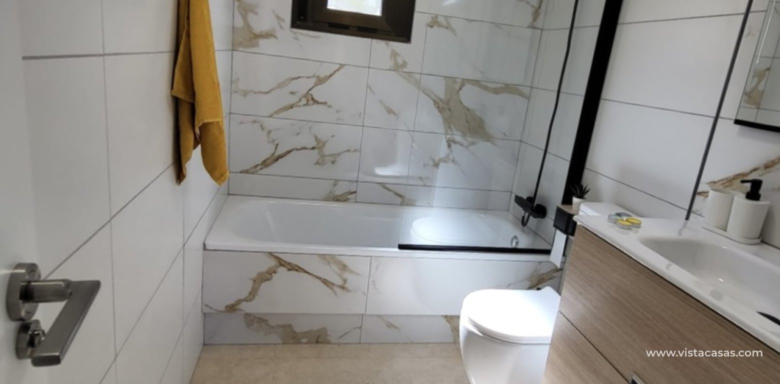 Resale - Townhouse - San Miguel de Salinas