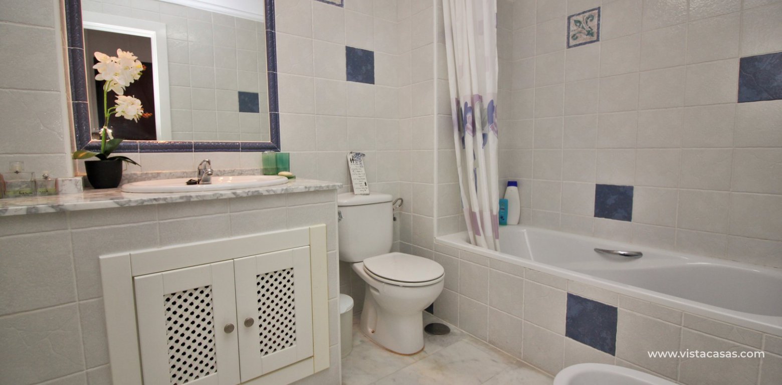 Apartment for sale in Villamartin family bathroom