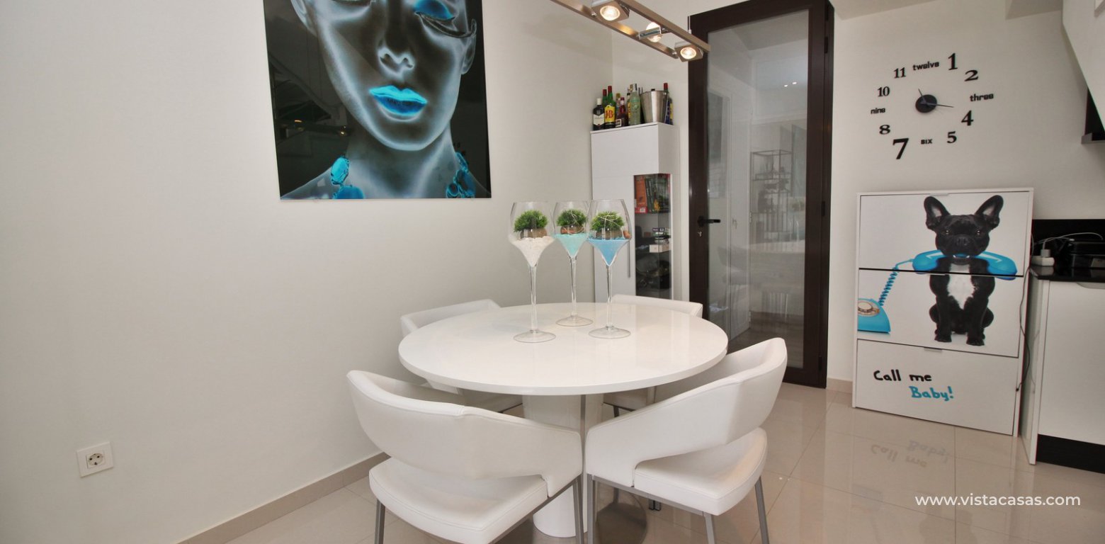 Modern townhouse for sale in Villamartin dining area 2