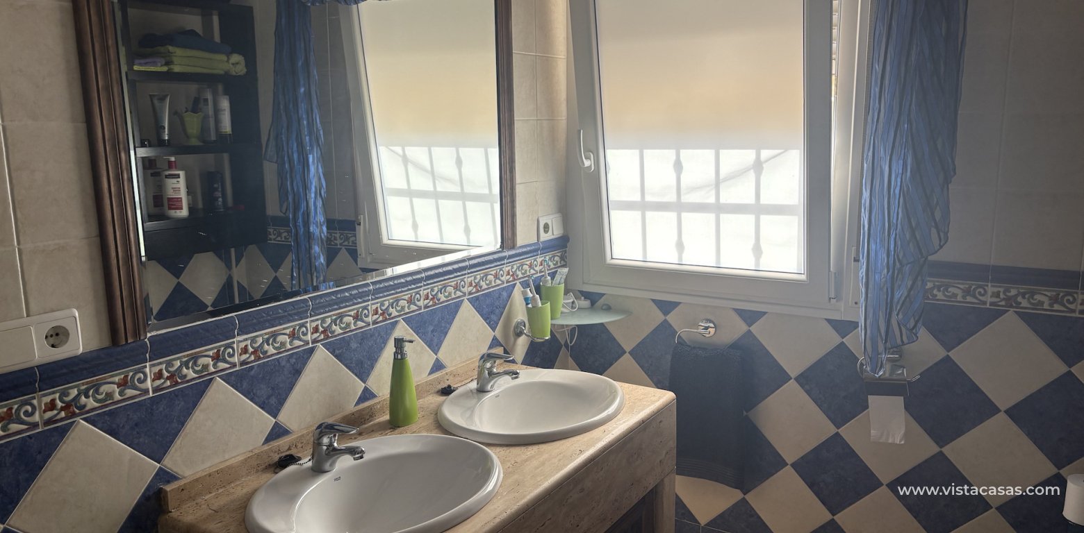 Resale - Villa - Algorfa