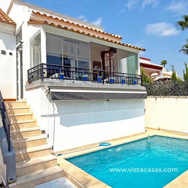 Villa - Sale - Villamartin - Villamartin