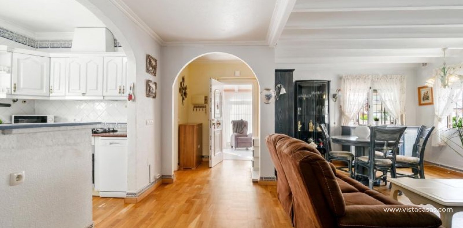 Resale - Villa - Playa Flamenca