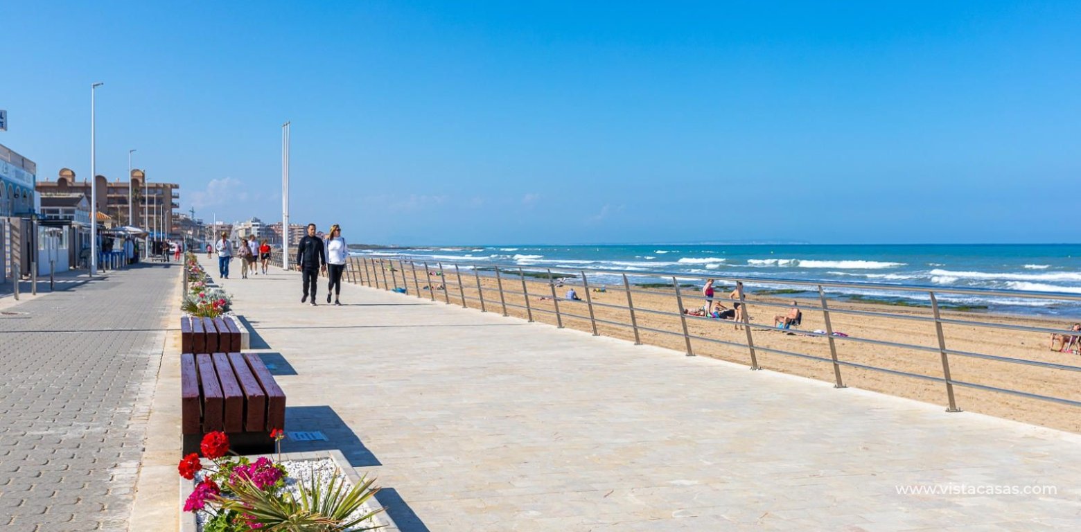 Resale - Apartment - Torrevieja - La Mata