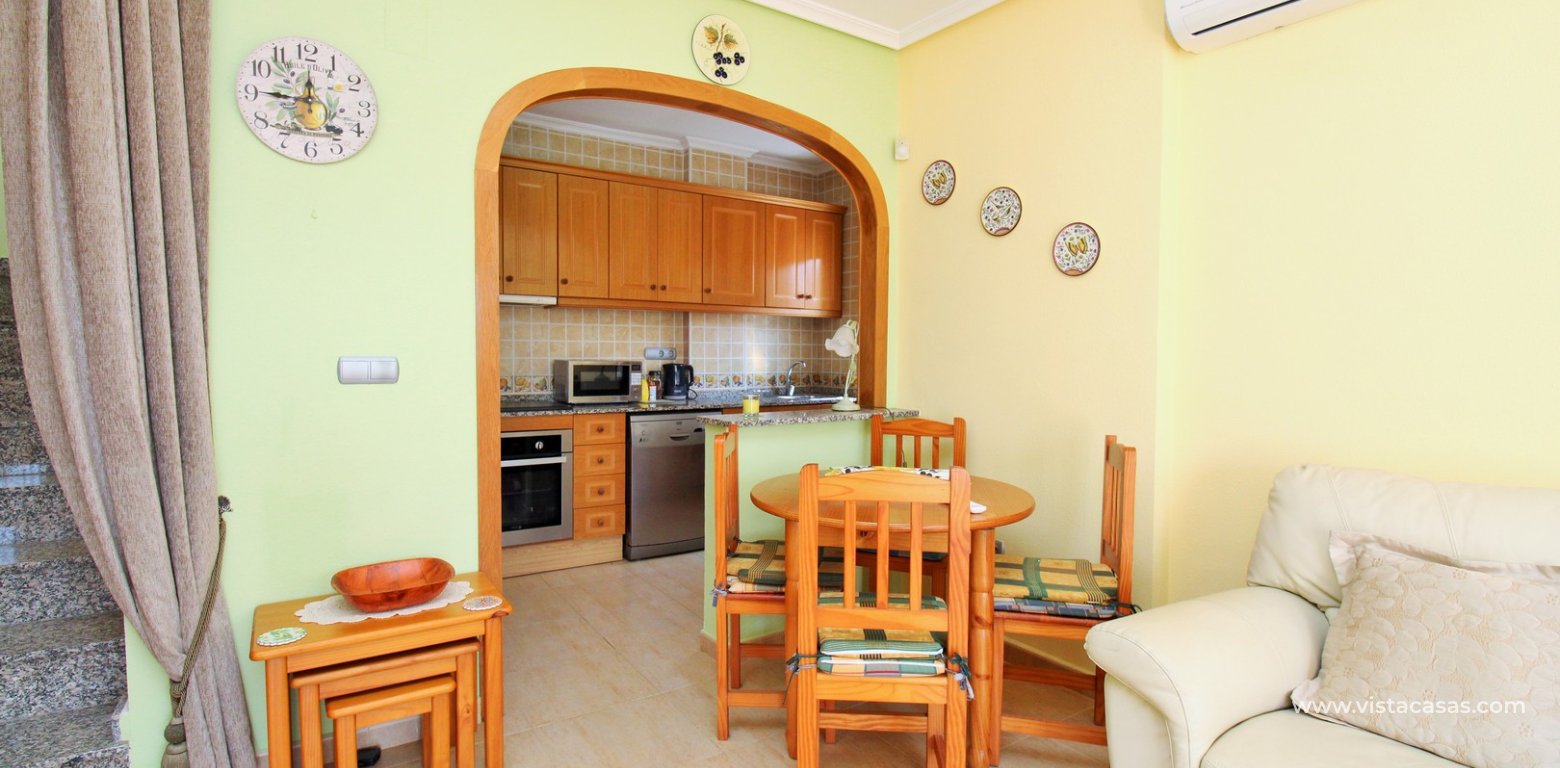 3-Bed Quad House in Villamartin Torregolf IV Pool View dining area