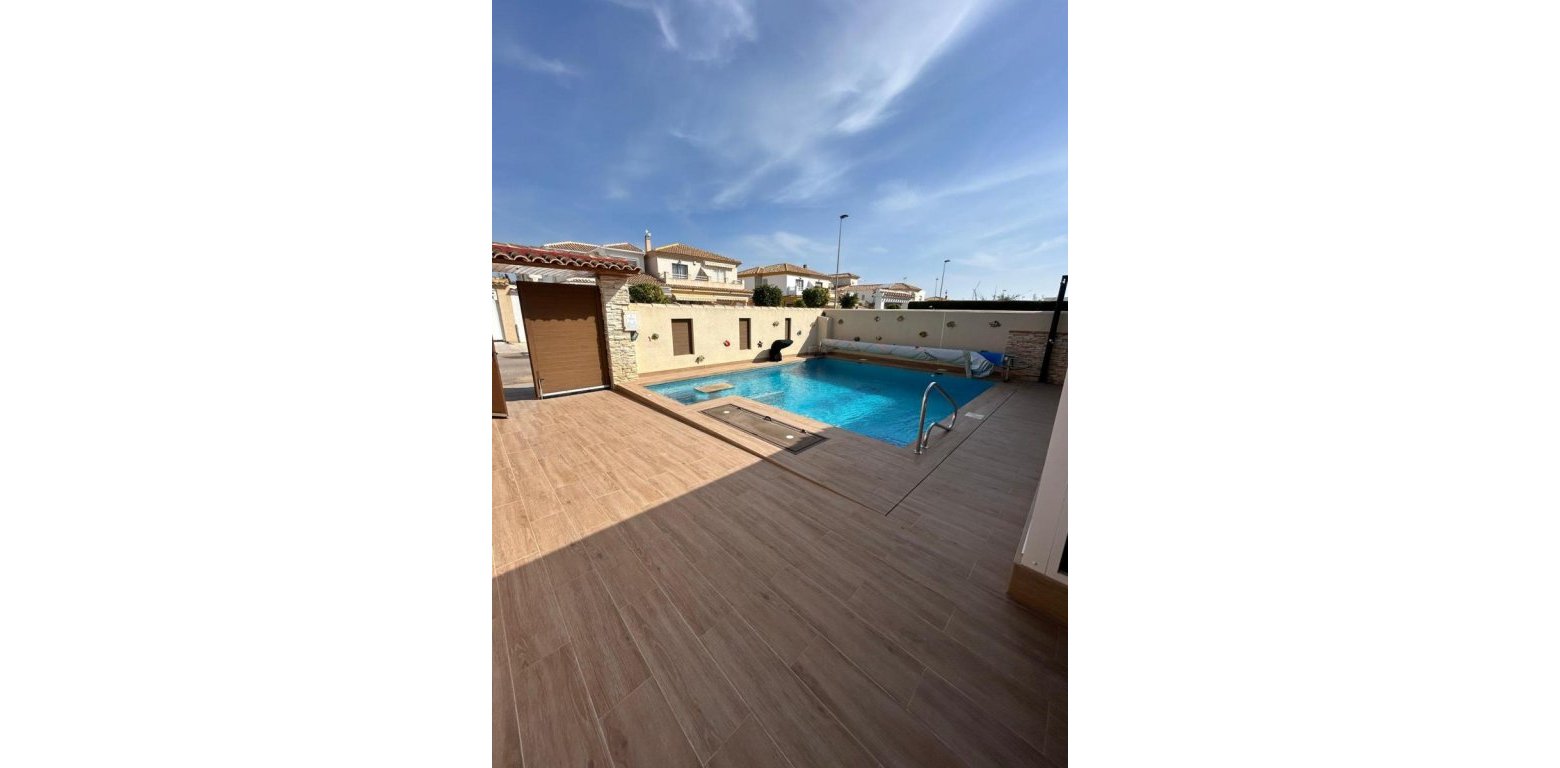 Resale - Townhouse - Pilar de la Horadada - Torre de la Horadada