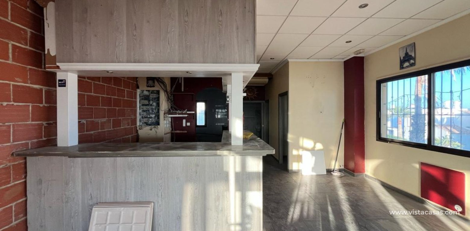 Resale - Commercial - Villamartin