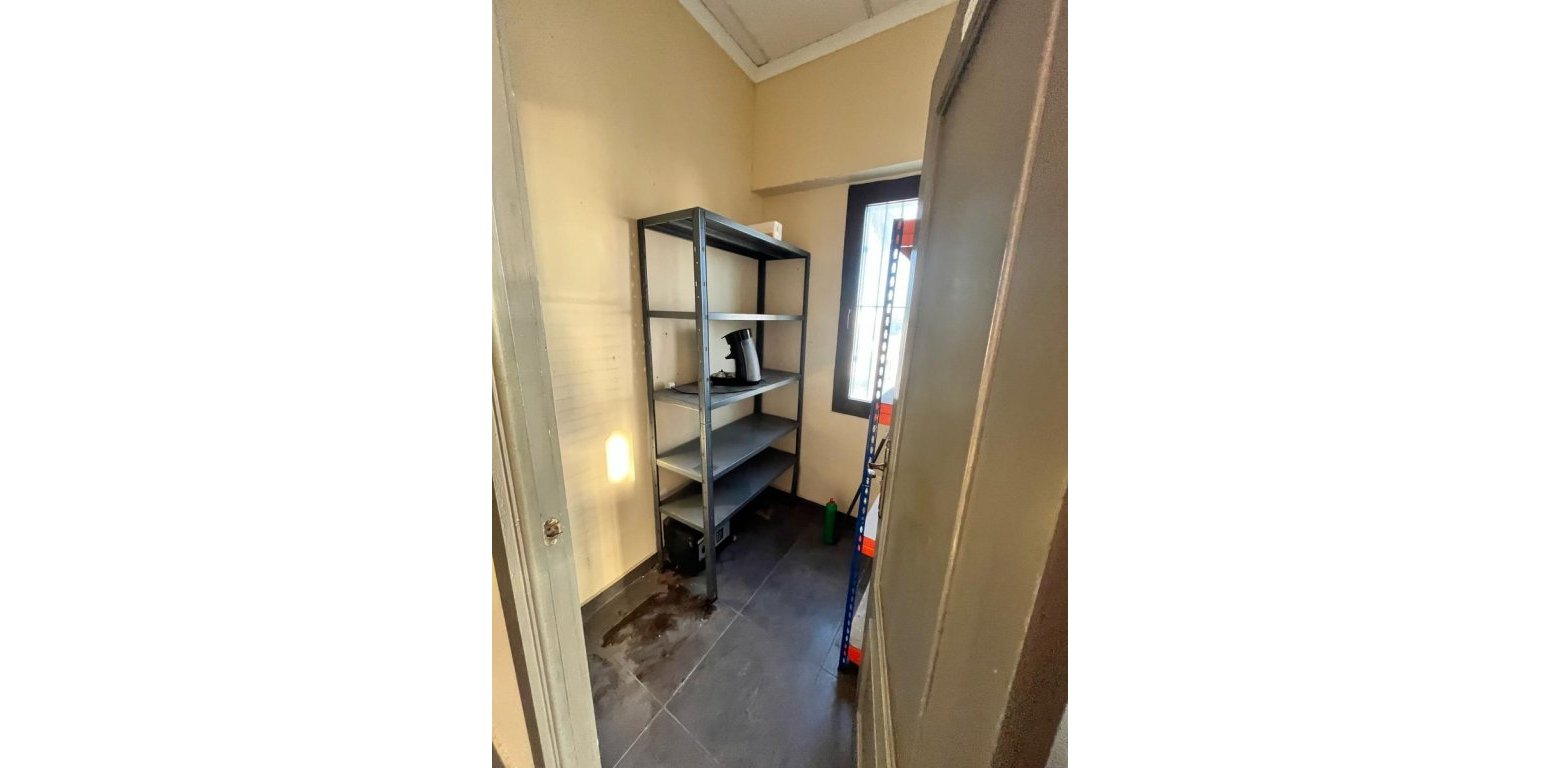 Resale - Commercial - Villamartin