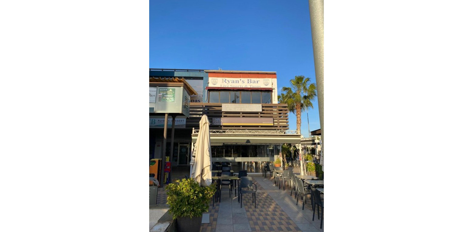 Resale - Commercial - Villamartin