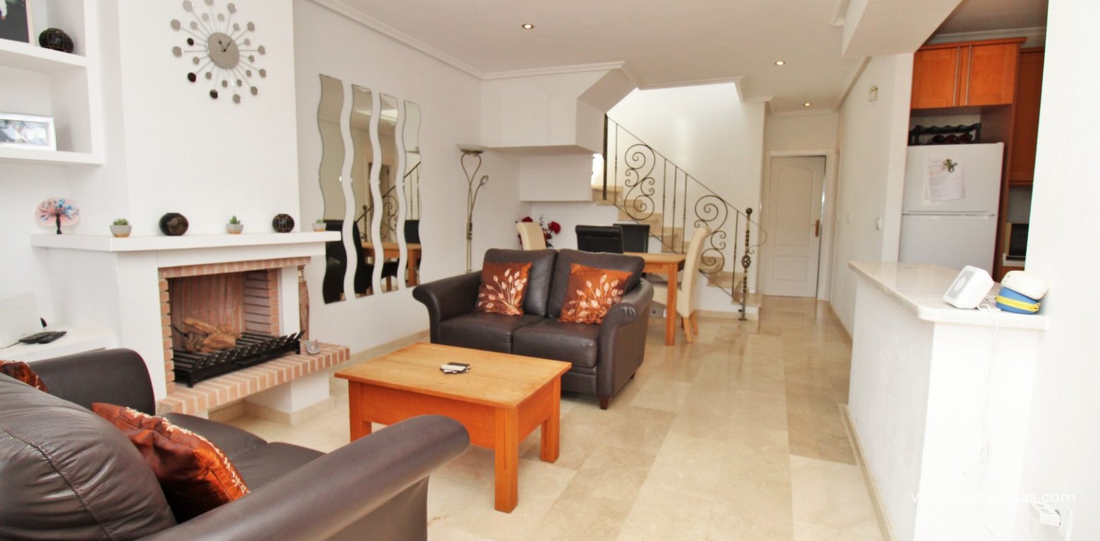 Buhardilla Townhouse for Sale in Pau 8 Villamartin lounge