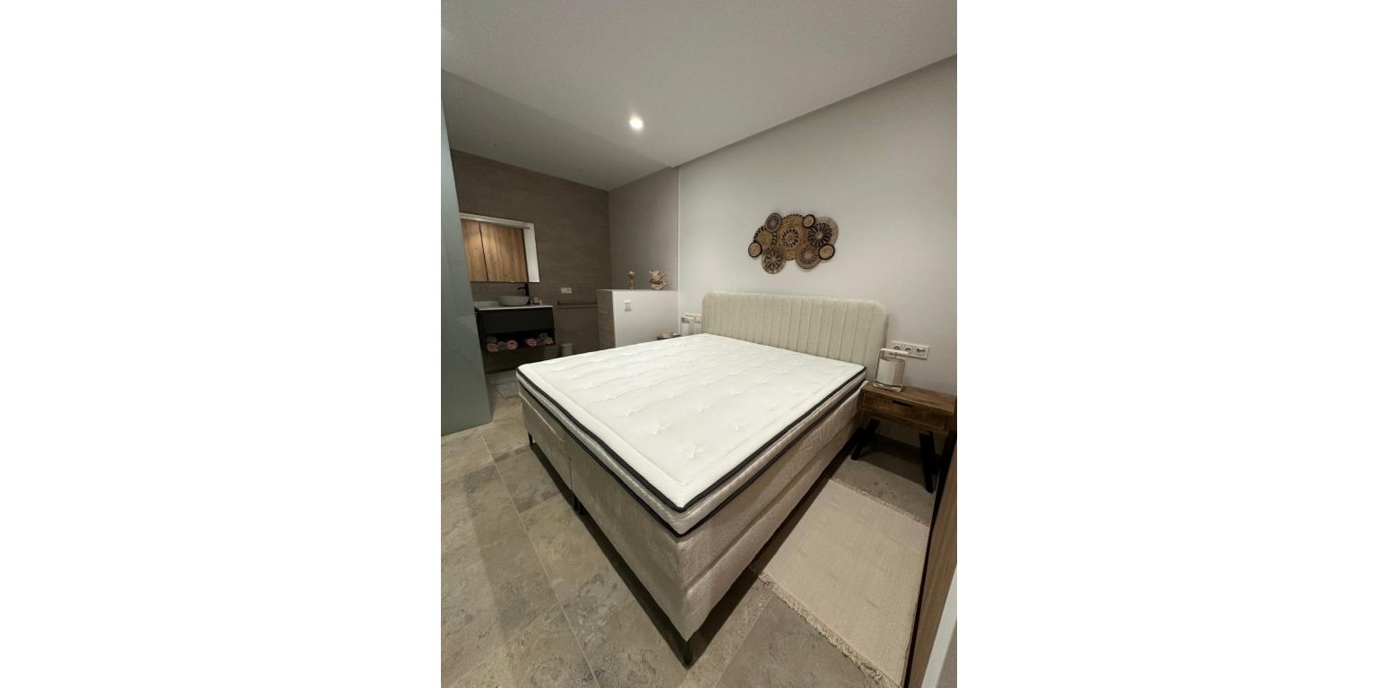 Wtórny - Villa - Benijofar