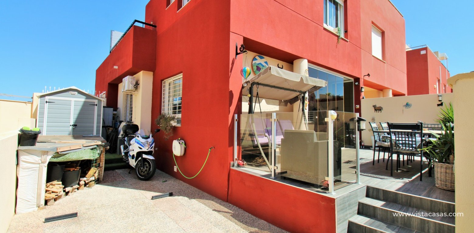 3 Bed Townhouse in Vista Azul Villamartin with Pool driveway