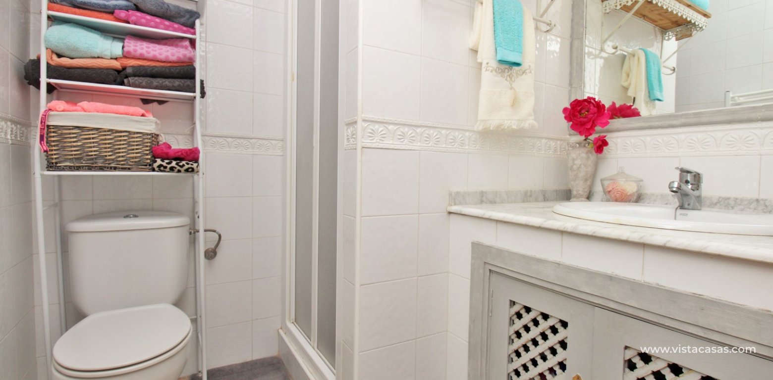 Buhardilla Townhouse for Sale in R19 Los Dolses en-suite bathroom
