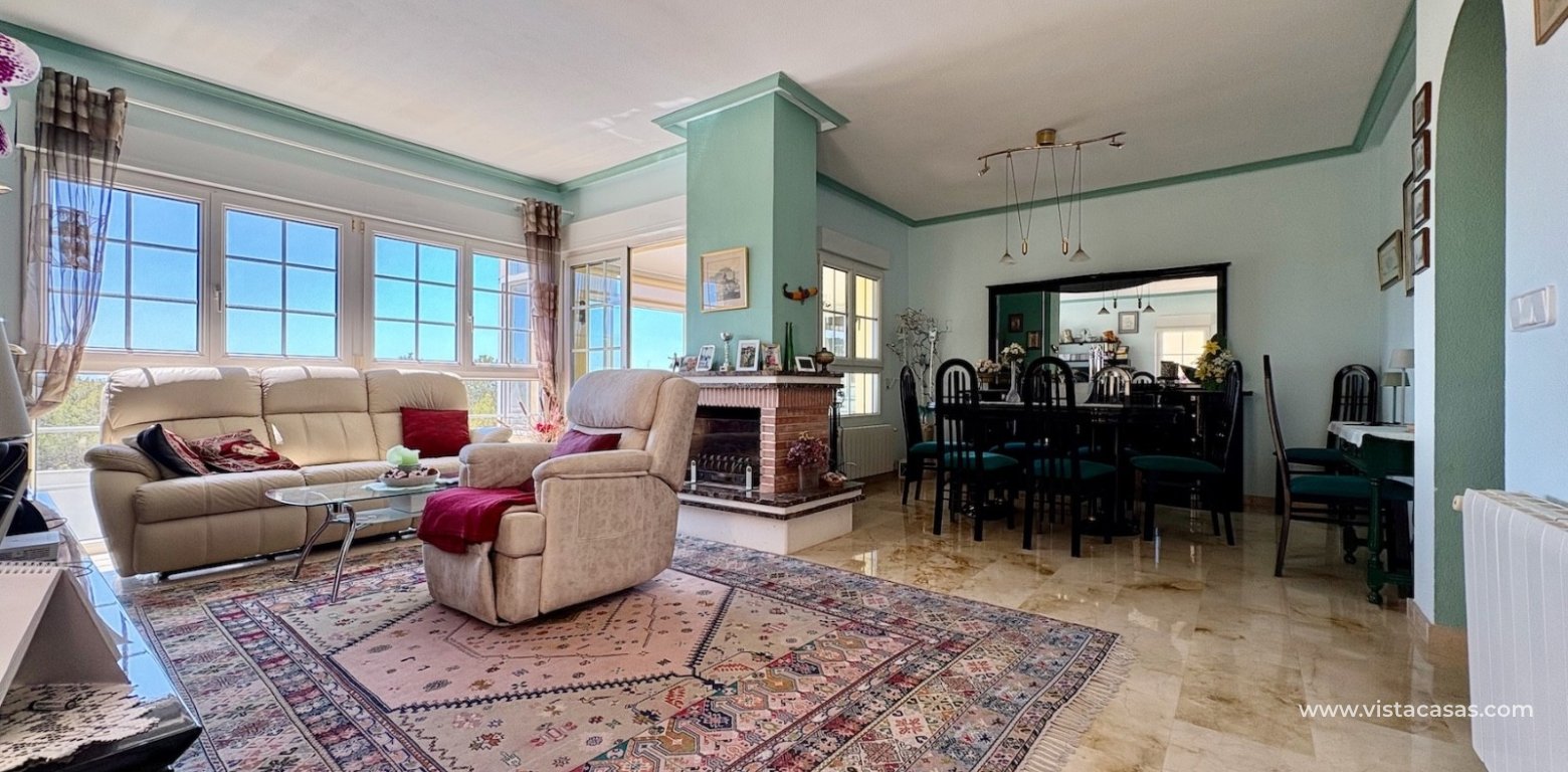 Resale - Villa - Villamartin